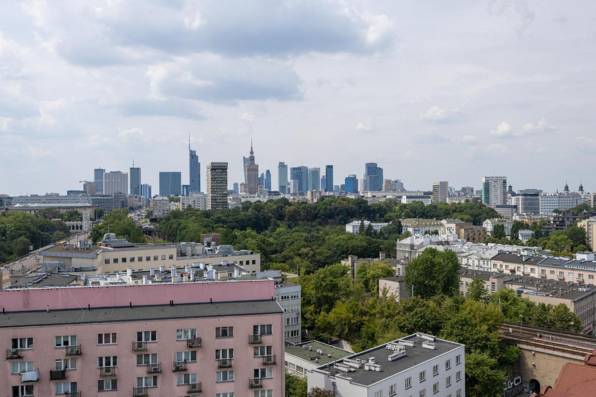 On The 15th Floor With A View Of The Panorama By Renters Butas