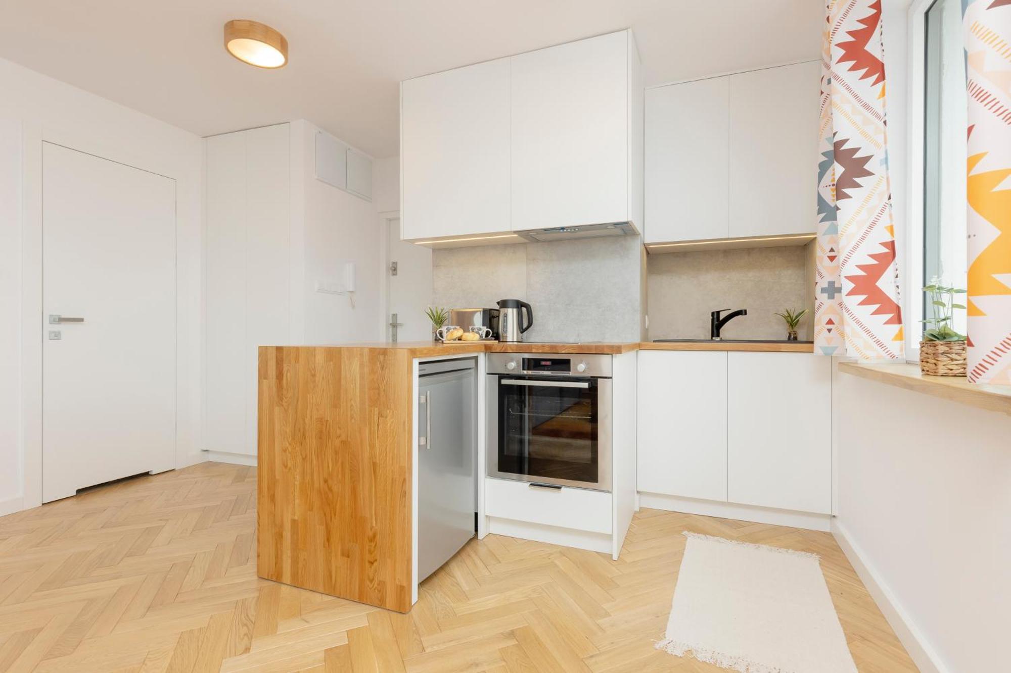 On The 15th Floor With A View Of The Panorama By Renters Butas