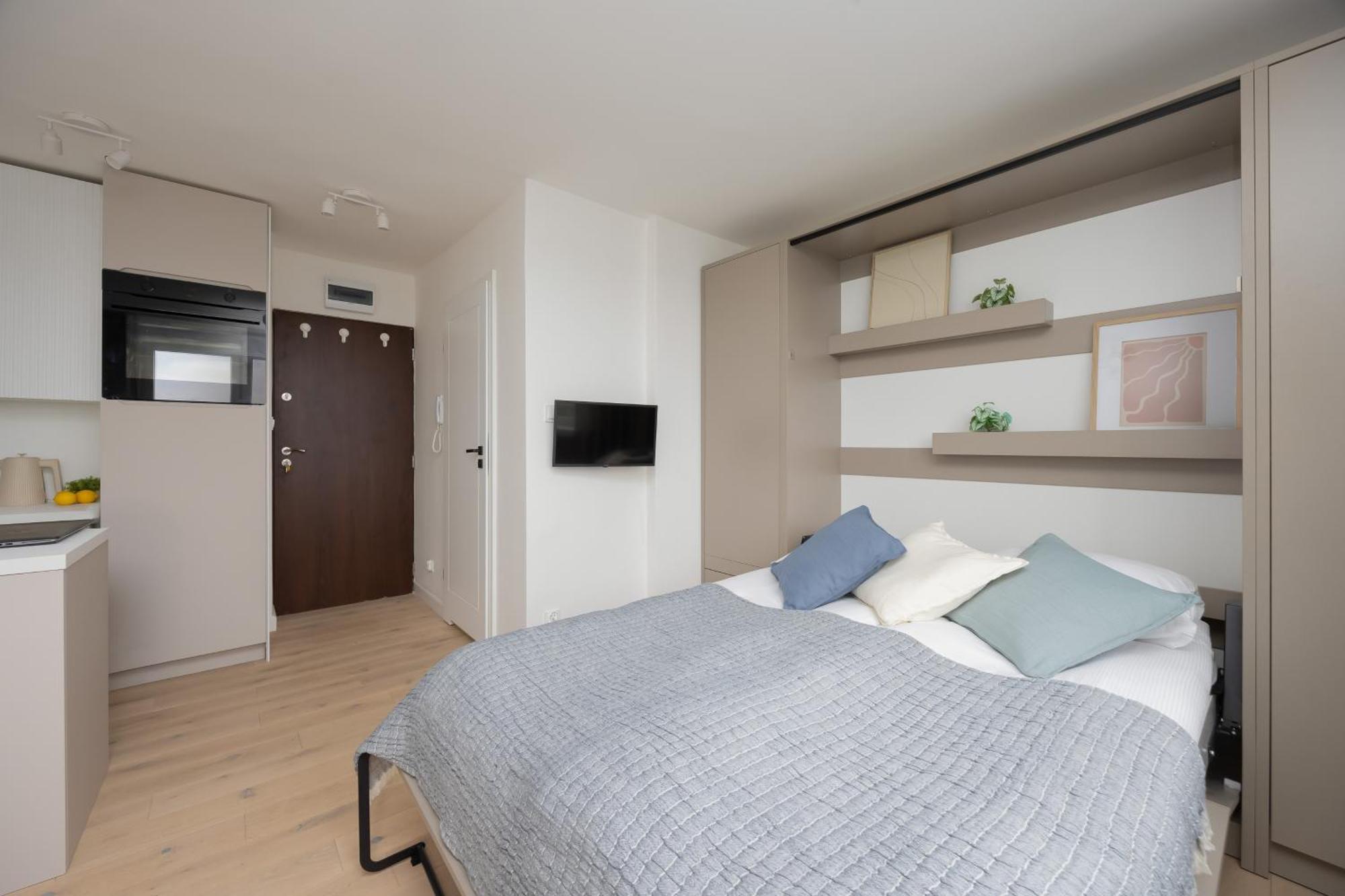 Apartment Stylish Located Near Pge Narodowy By Renters